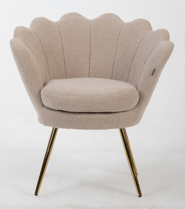 MUSZELKA FOTEL FREY LATTE BARANEK ZŁOTE NOGI