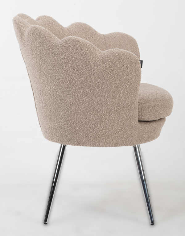 MUSZELKA FOTEL FREY LATTE BARANEK CHROMOWANE NOGI